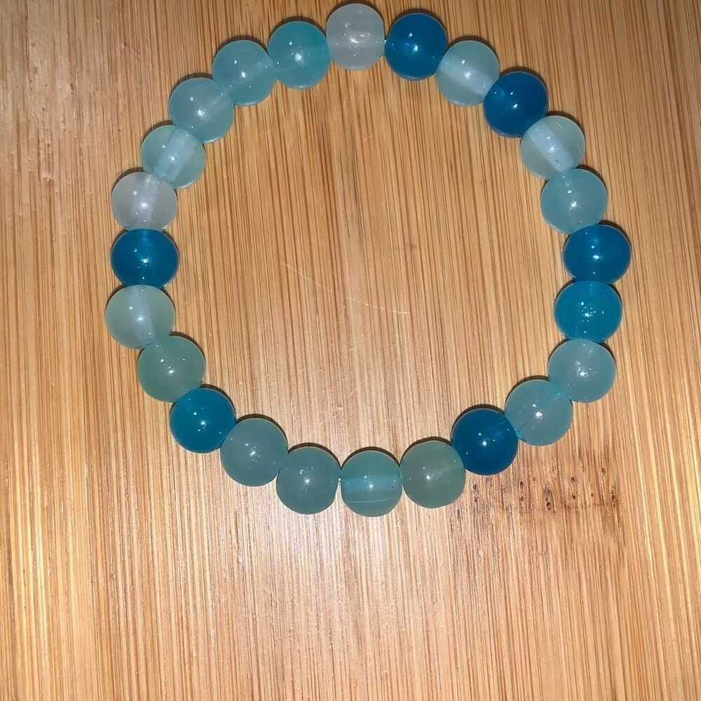 New Handmade Glass Bead Strechy String Bracelet Girls Women Blue Beachy